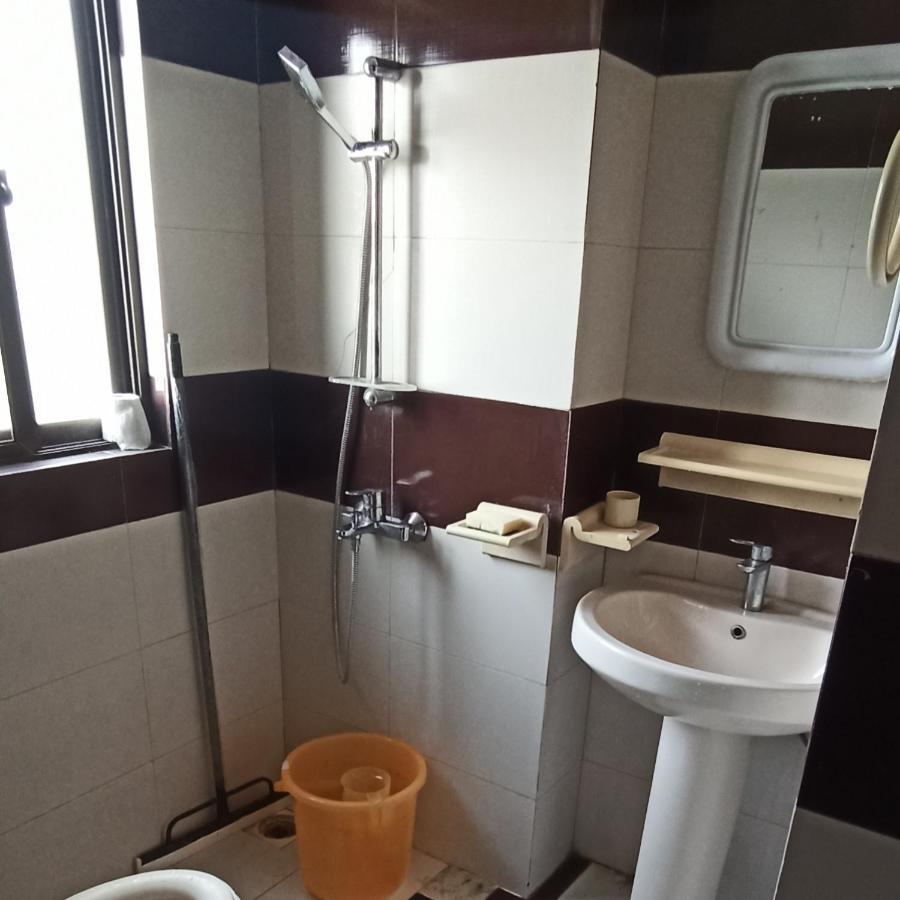 Evergreen Inn ราวัลปินดี ภายนอก รูปภาพ